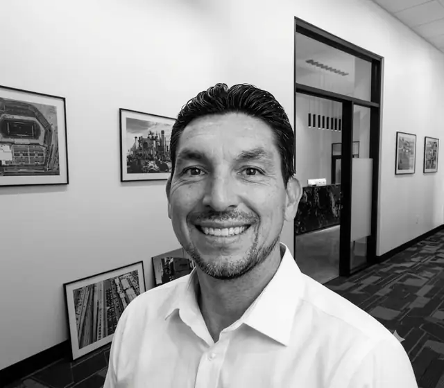 Edgar Muro